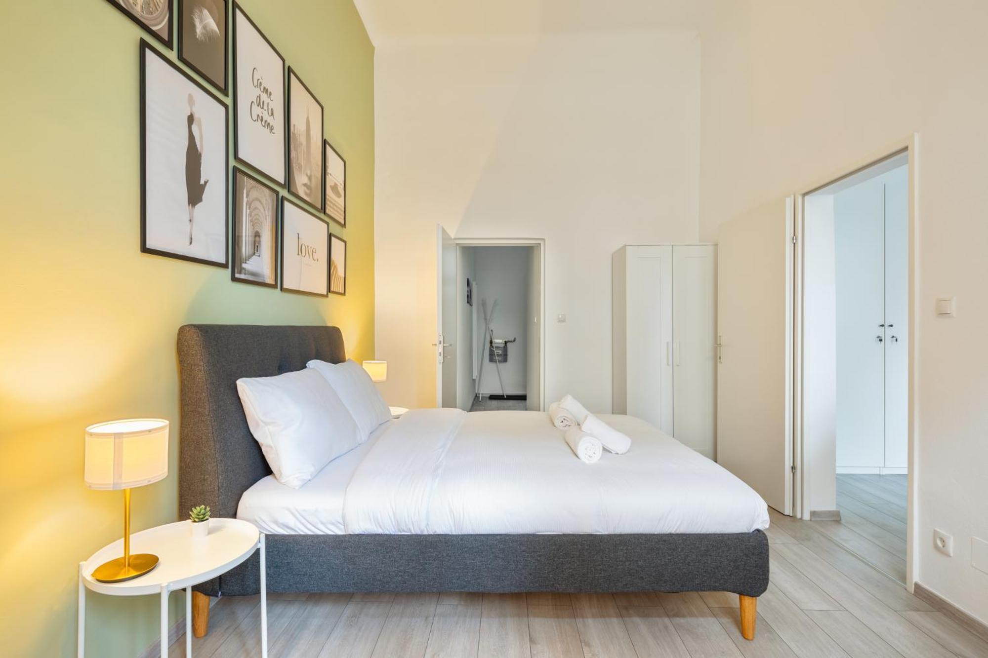 2 Bed I 82 M2 I Comfy I 160 Mbit Wifi Apartment